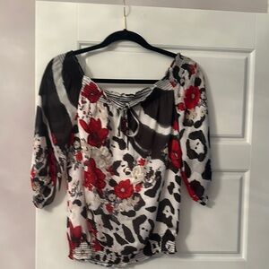White House Black Market Black and Red Tie Front 3/4 Sleeve Blouse